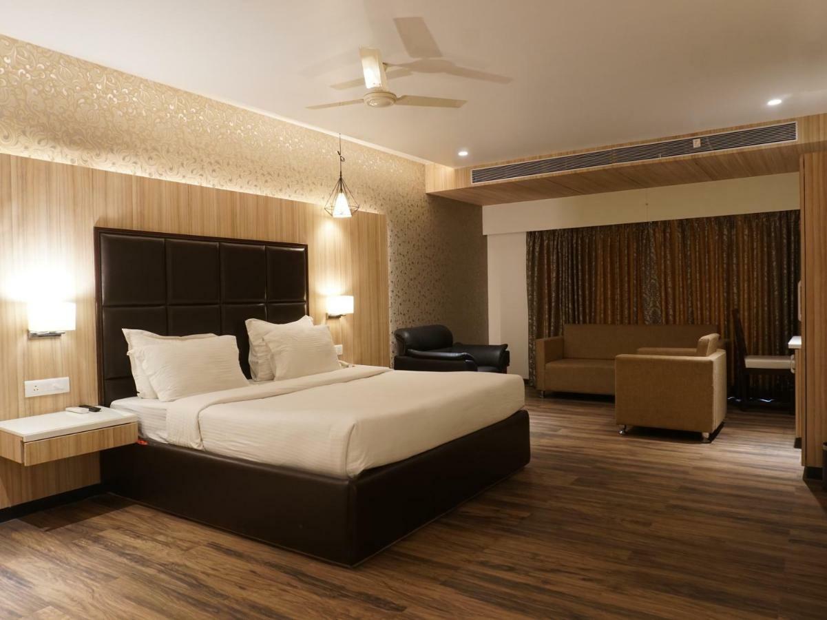 جالجاون Palette Four Seasons Recreation Resort المظهر الخارجي الصورة